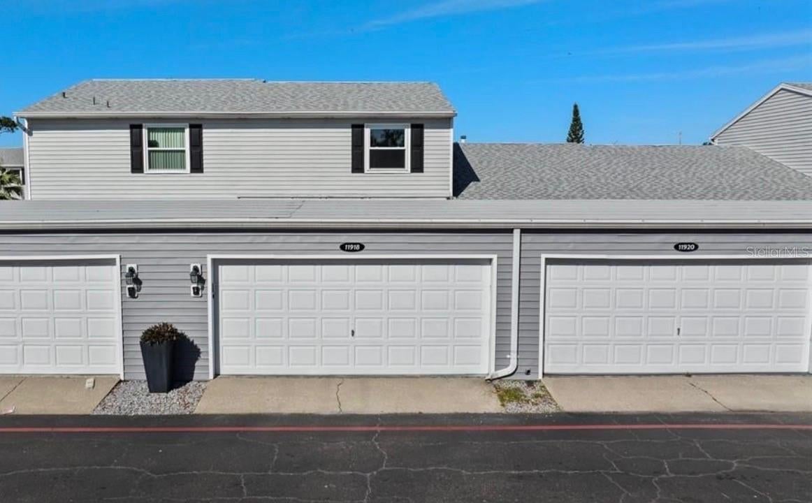 11920 Dietz Drive 11920 — photo