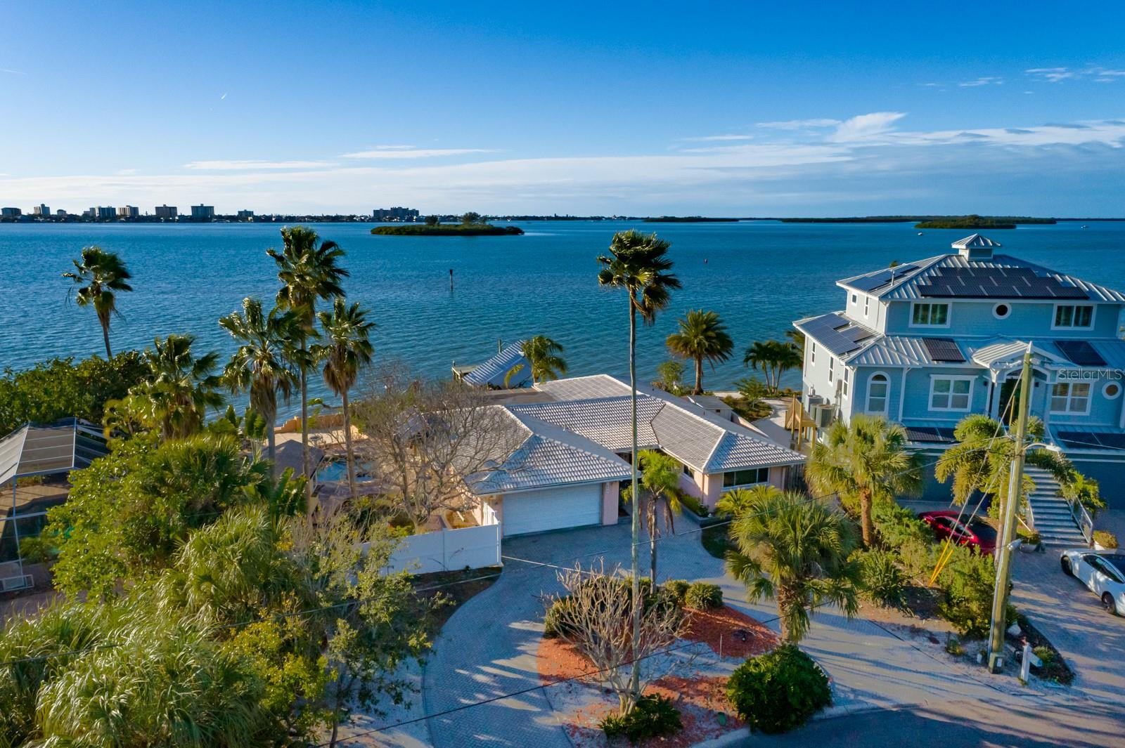 1844 Venetian Point Drive — photo