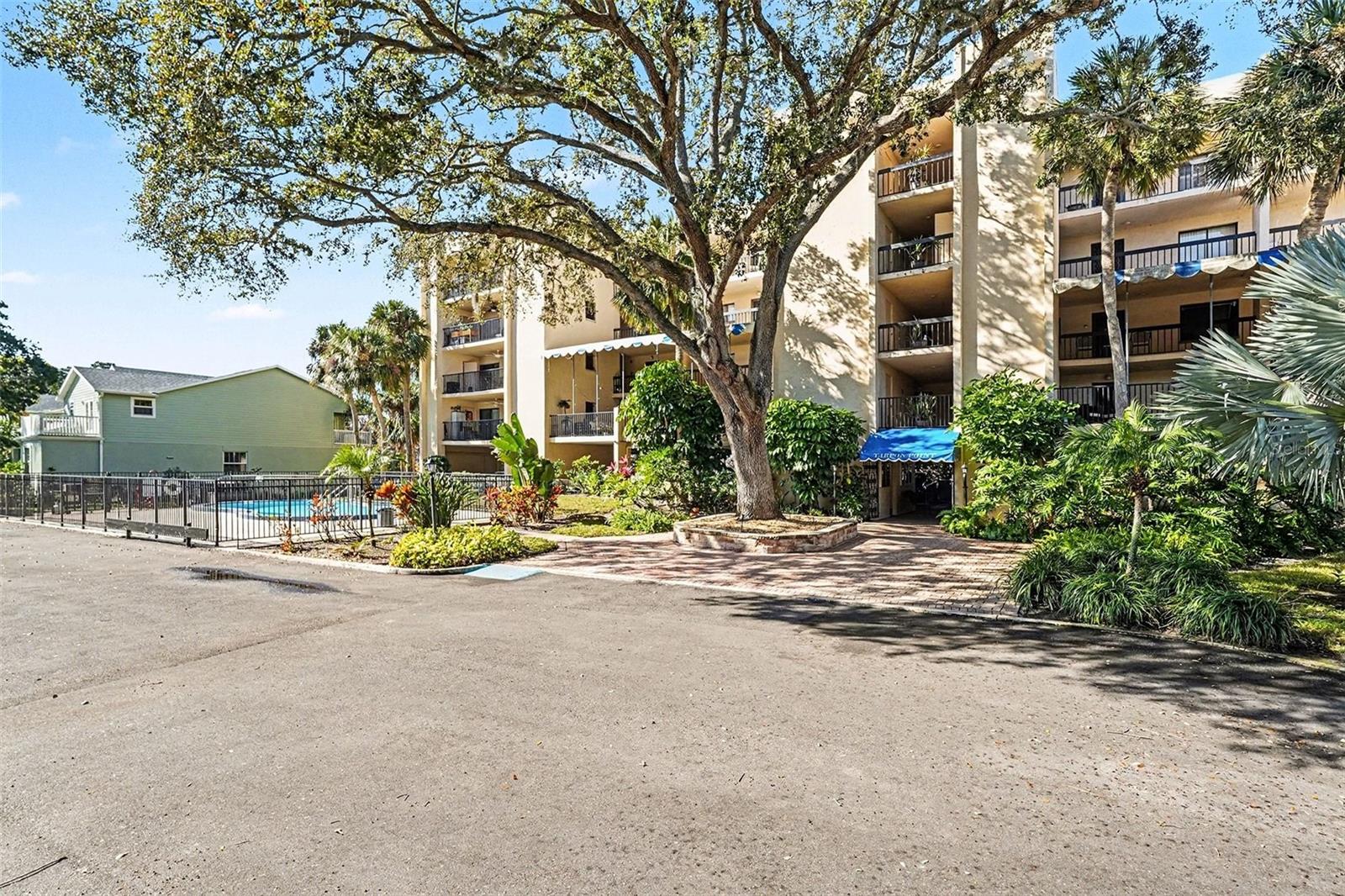 303 Tarpon Point — photo