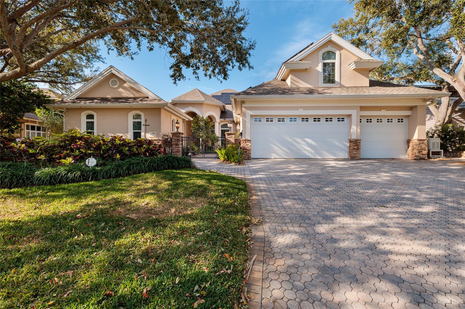 8402 Tallahassee Drive NE — photo
