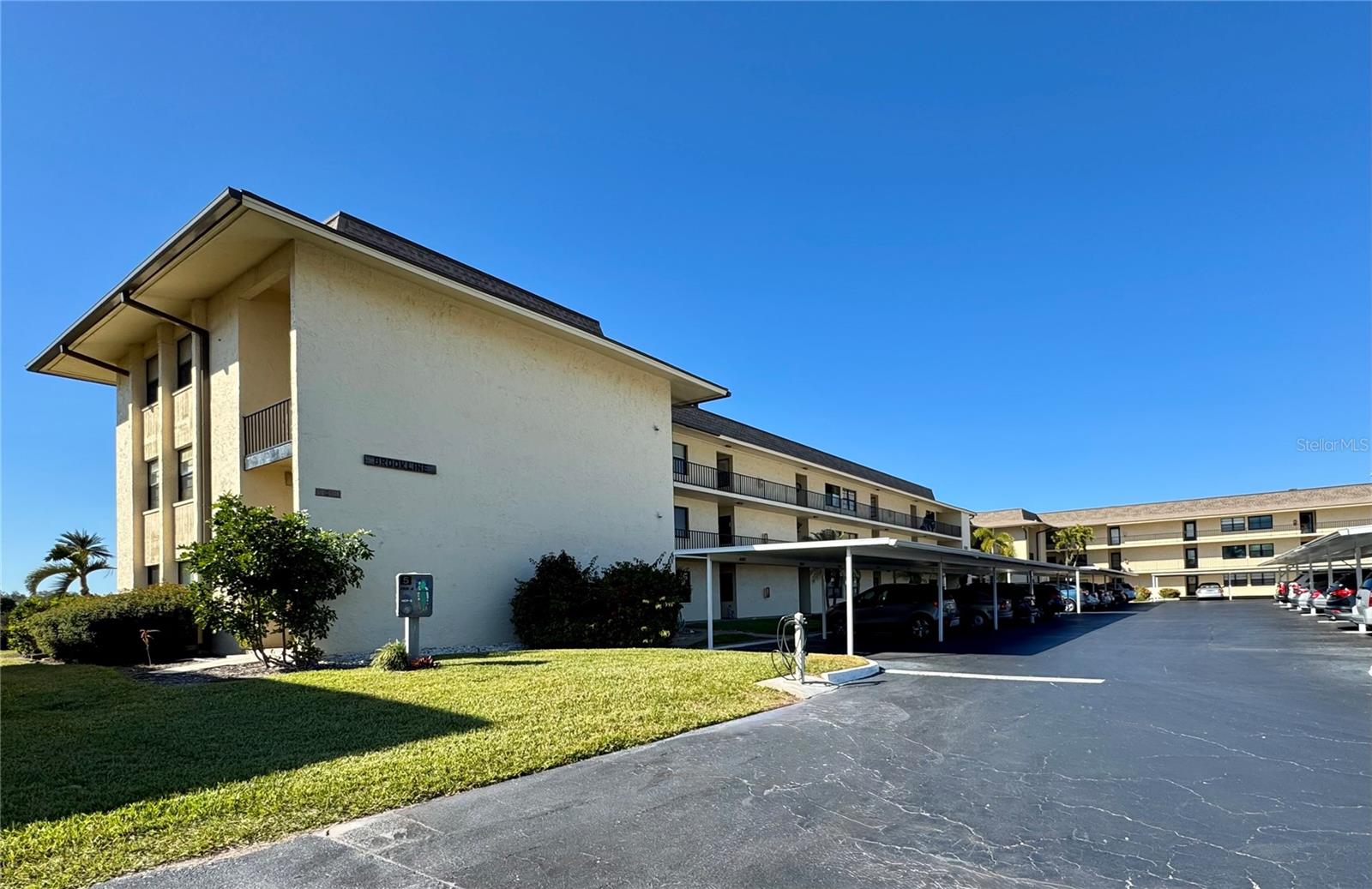 12300 Vonn Road 5304 — photo