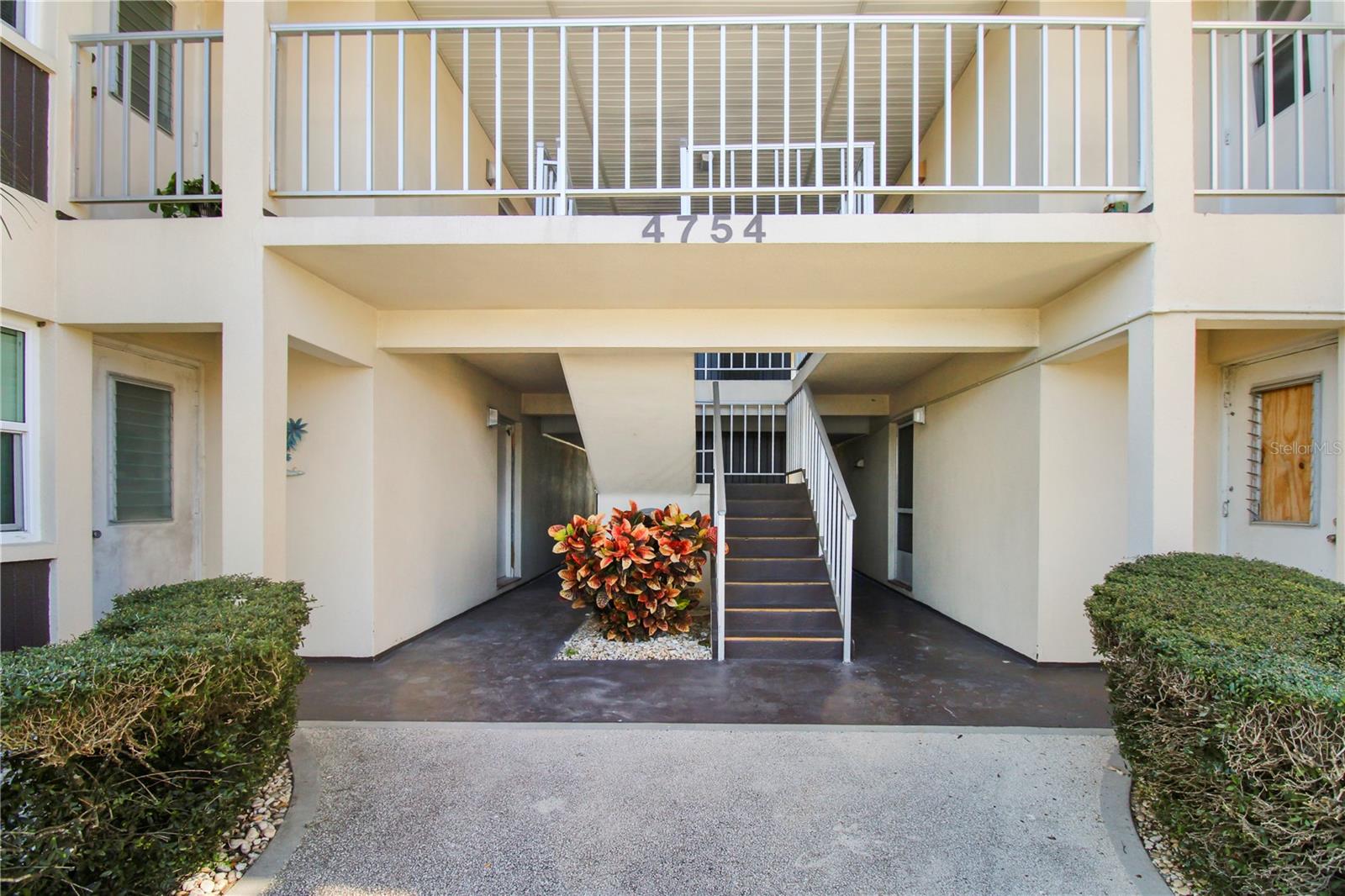 4754 Marine Parkway 103 — photo