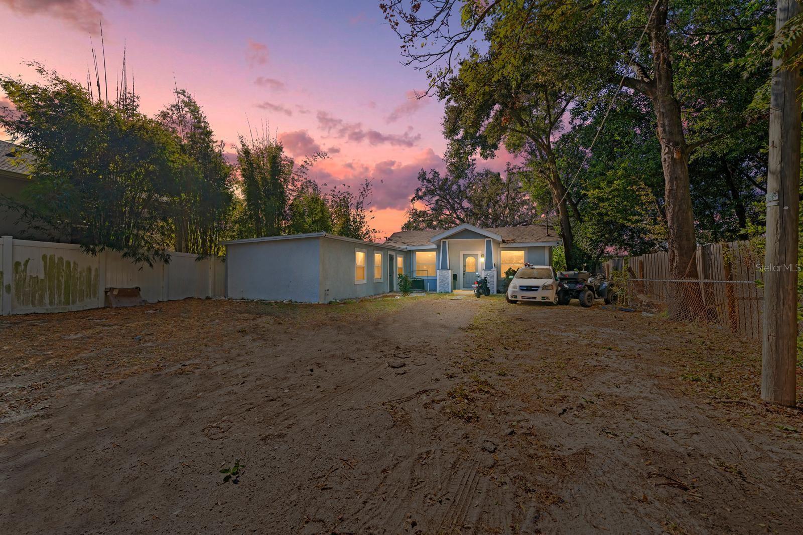 4204 N Marguerite Street — photo