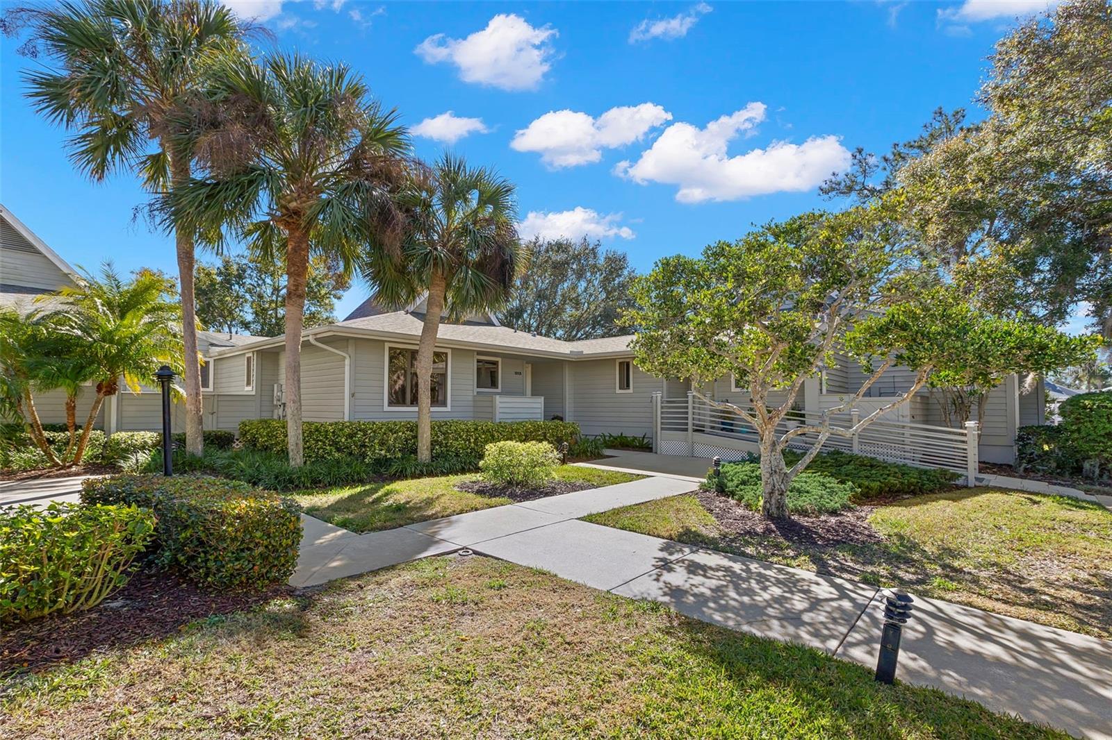 1013 Caravel Court — photo