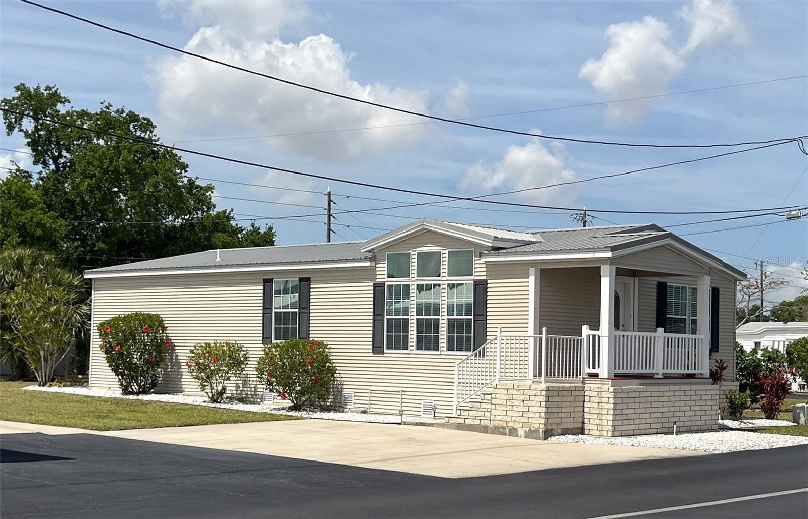 7316 Americana Drive NE 146 — photo