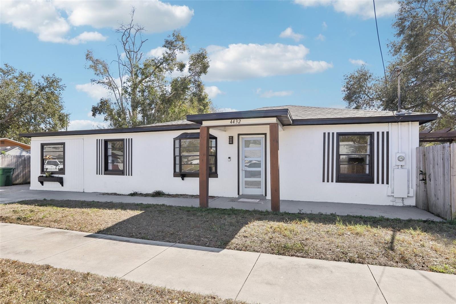 4432 W McCoy Street — photo