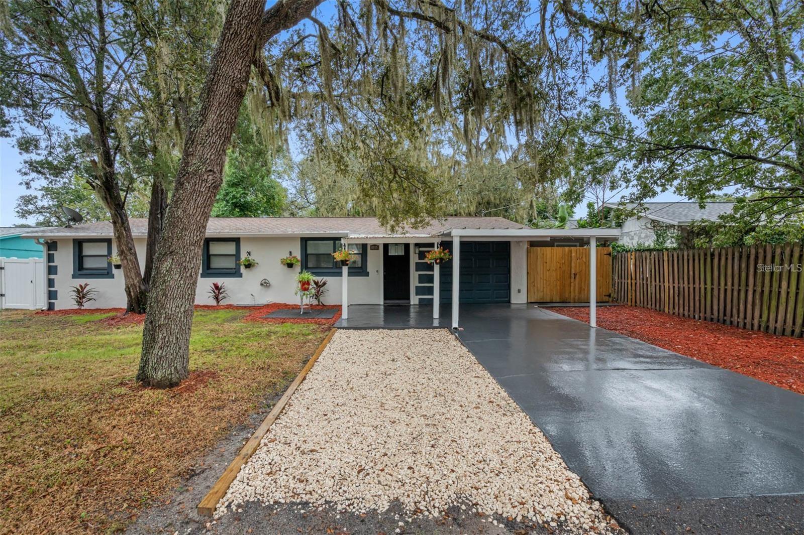 11115 Stafford Lane — photo