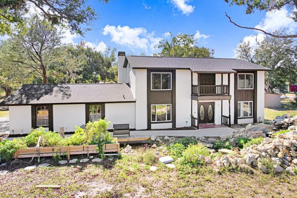 17308 Tobacco Road — photo