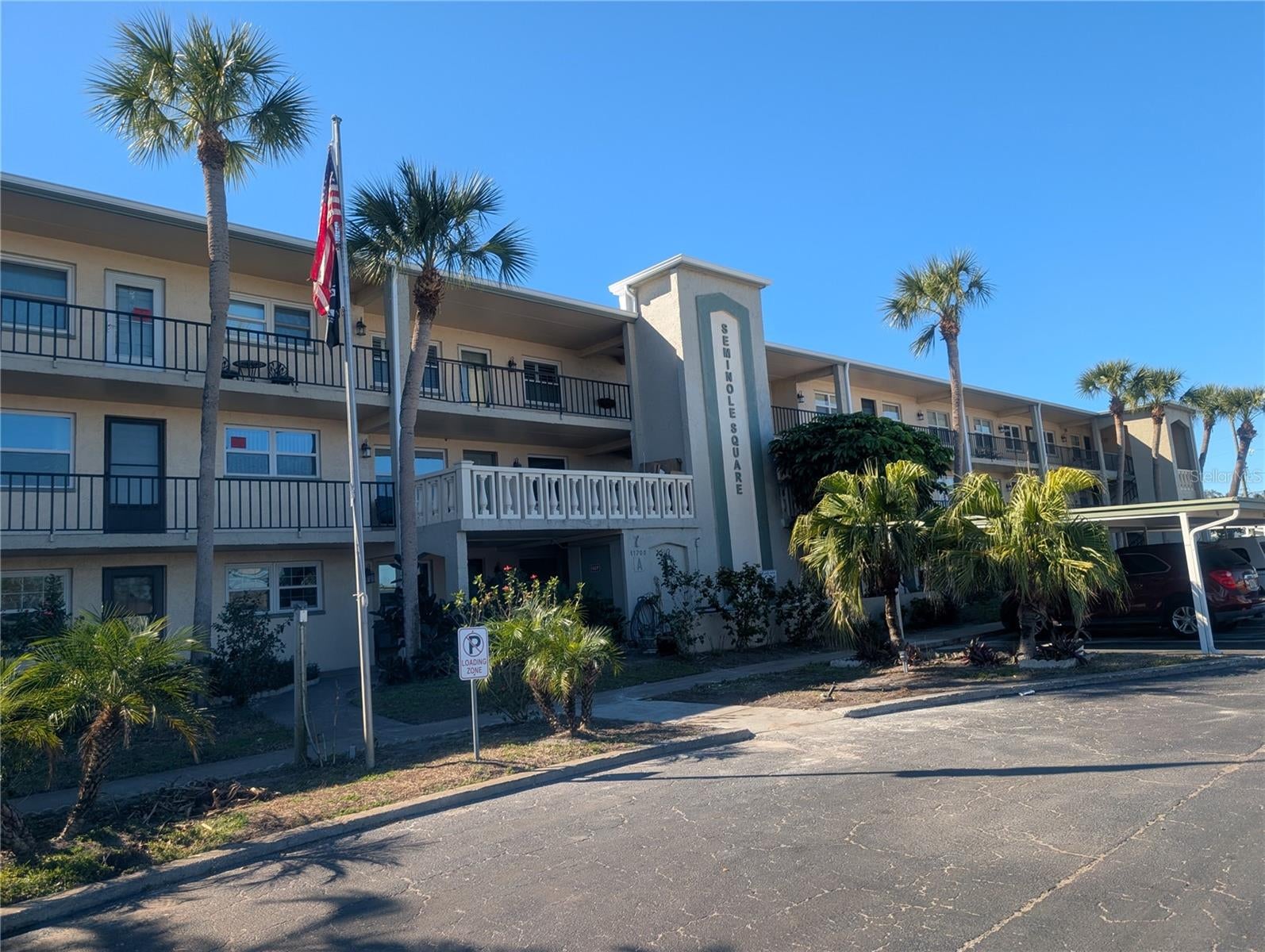 11620 Park Boulevard 209 — photo