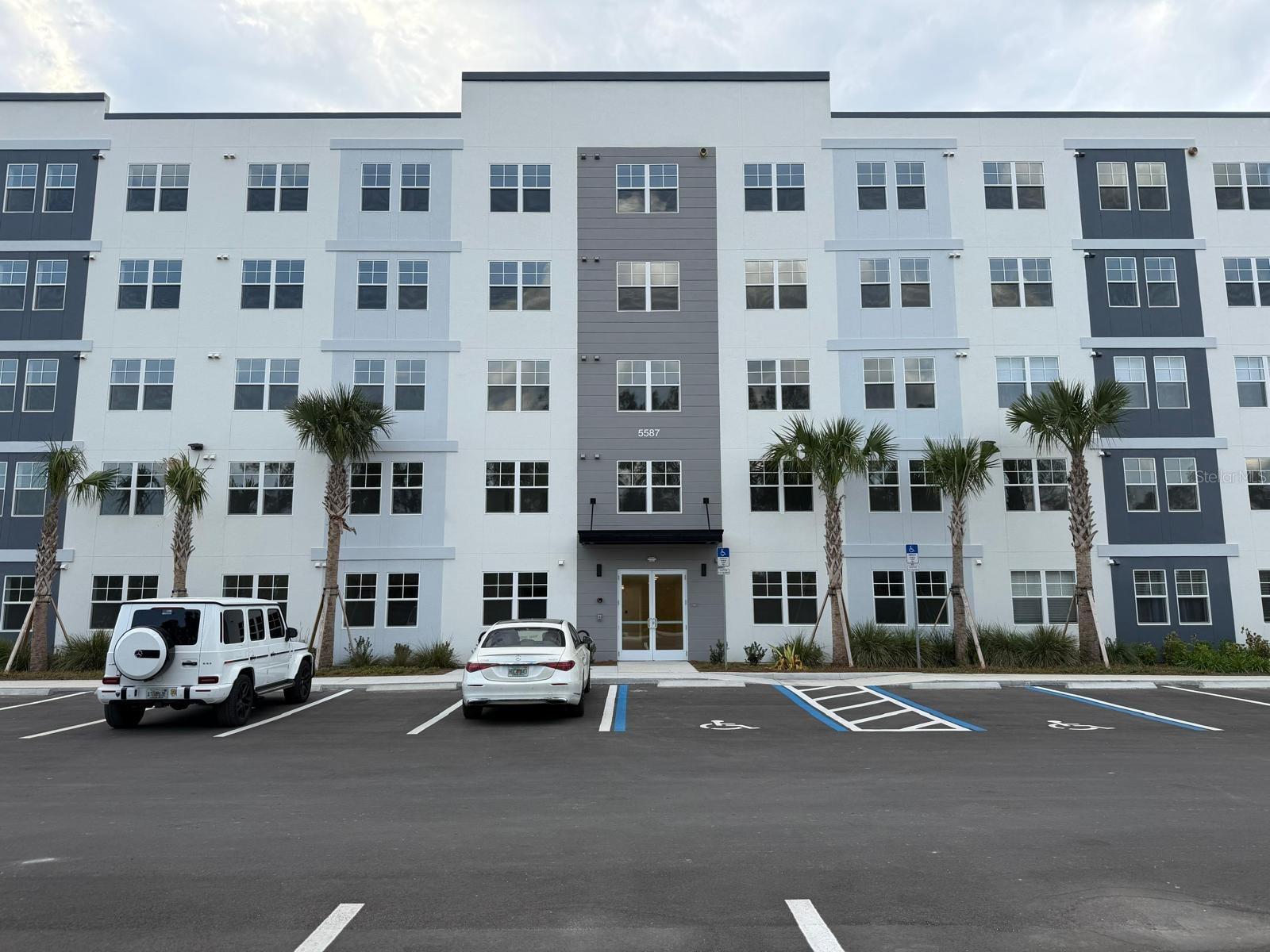 5587 Millenia Park Boulevard 222 — photo