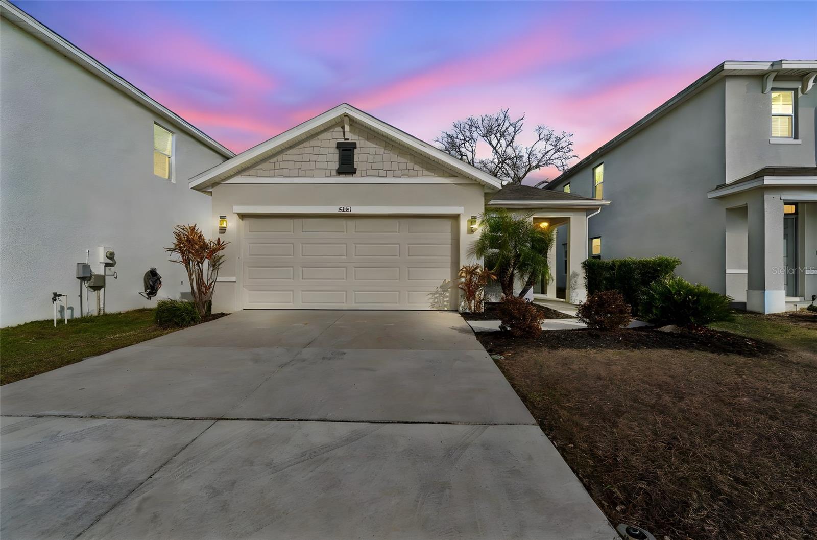 5221 Hillside Meadow Place — photo