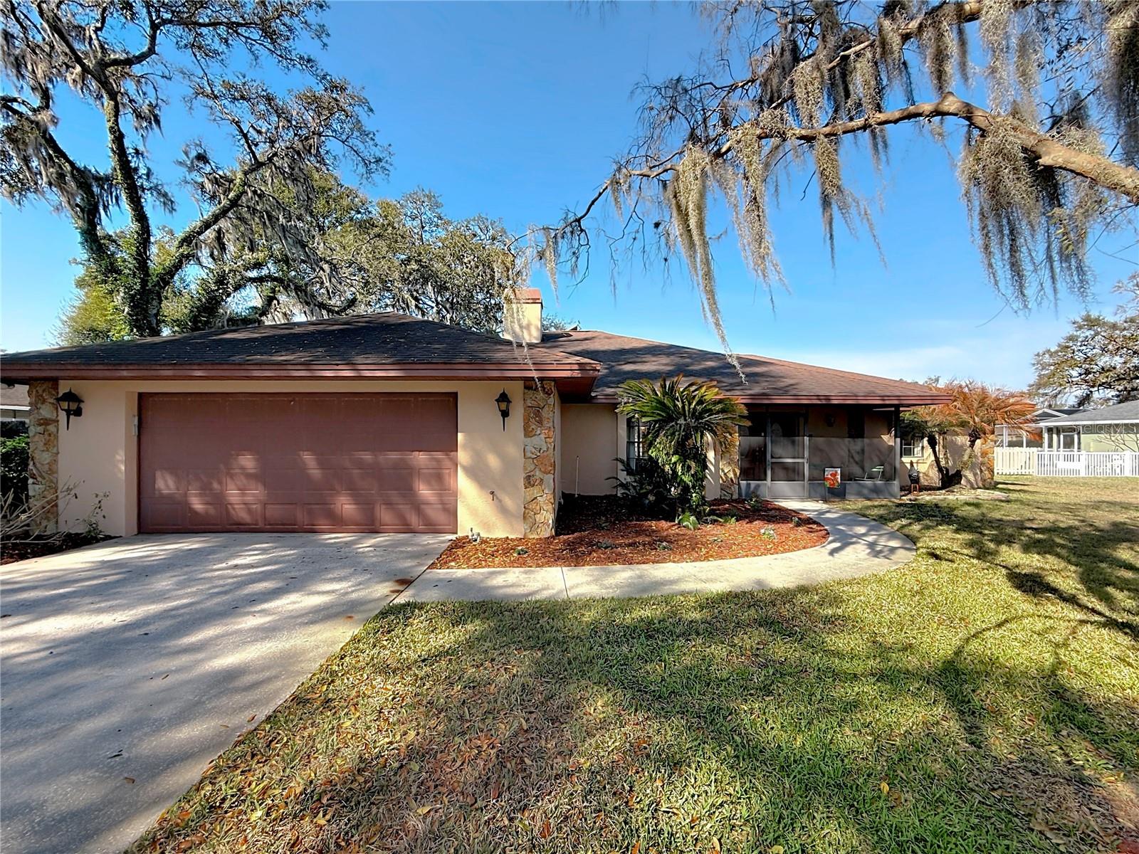 452 Summit Chase Drive — photo