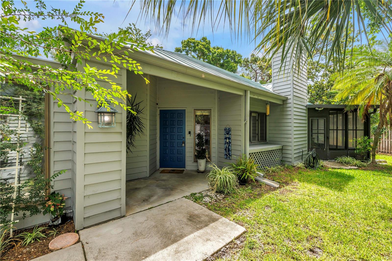 10495 Longwood Drive — photo