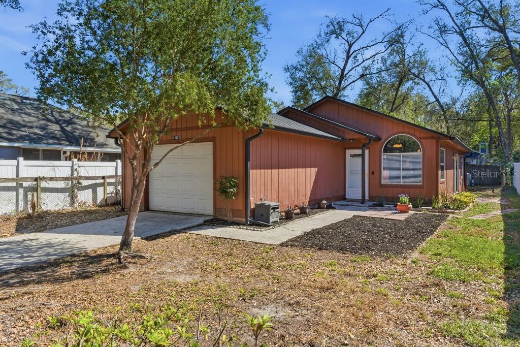 25130 Ensley Road — photo