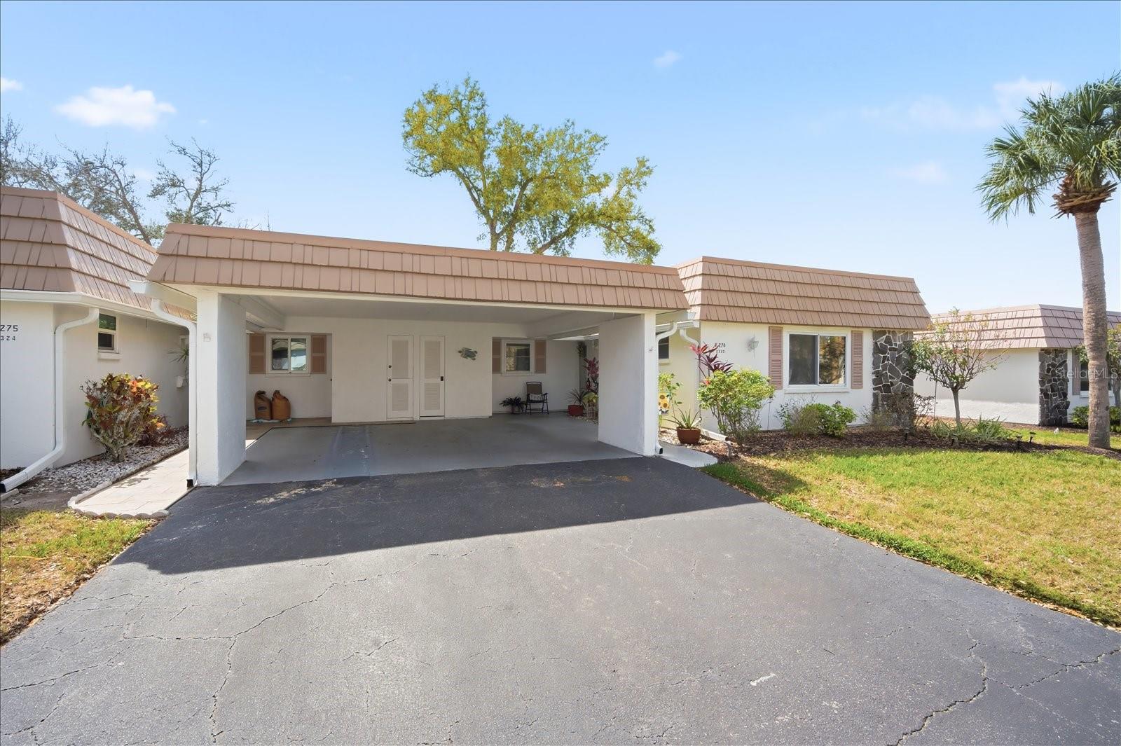 2320 Aquabluff Place V274 — photo