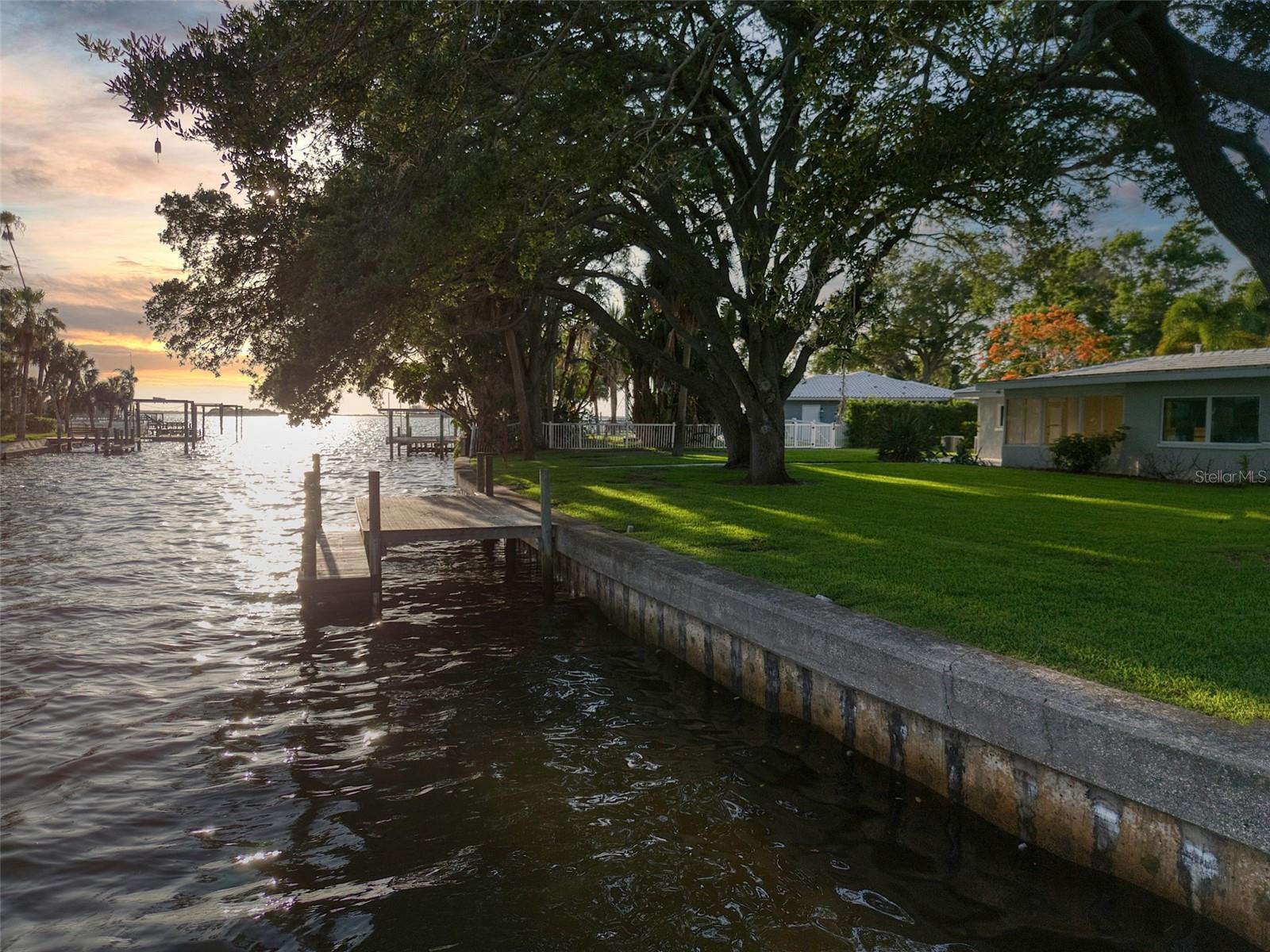 5 Shore Drive — photo