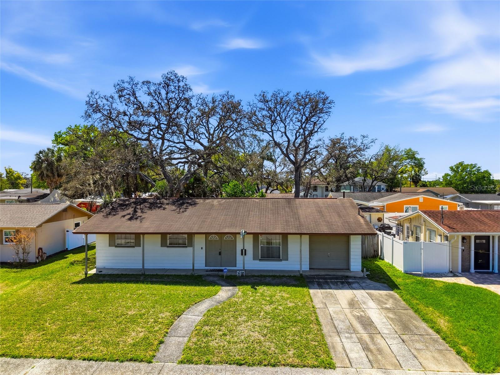 3312 W Burke St — photo