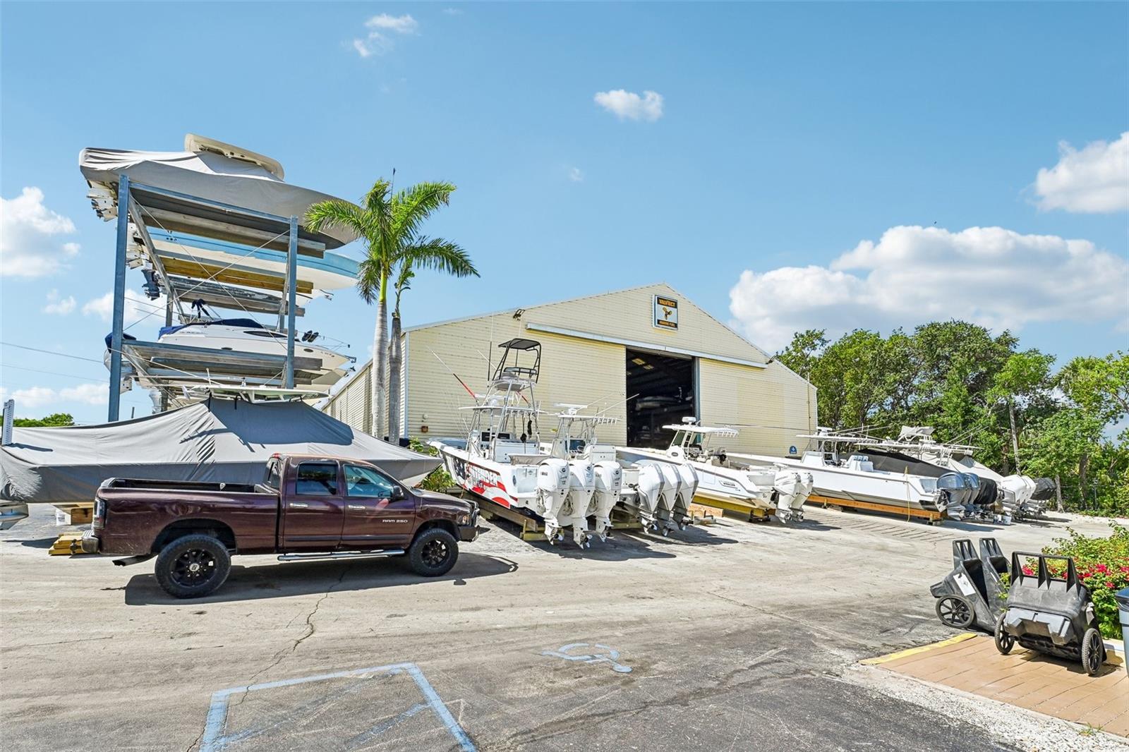 103950 Overseas Highway Ru62 — photo