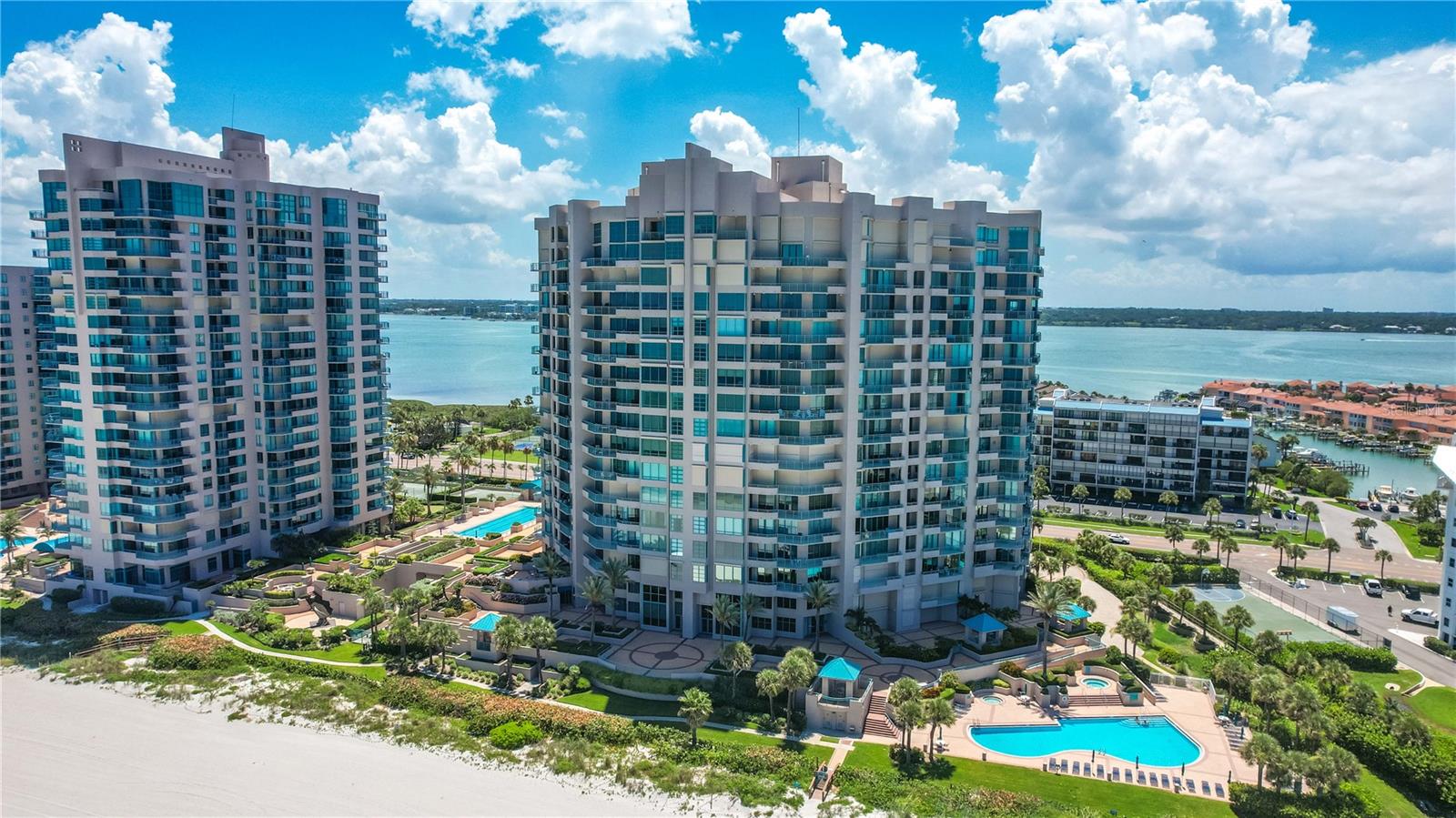 1560 Gulf Boulevard 1607 — photo