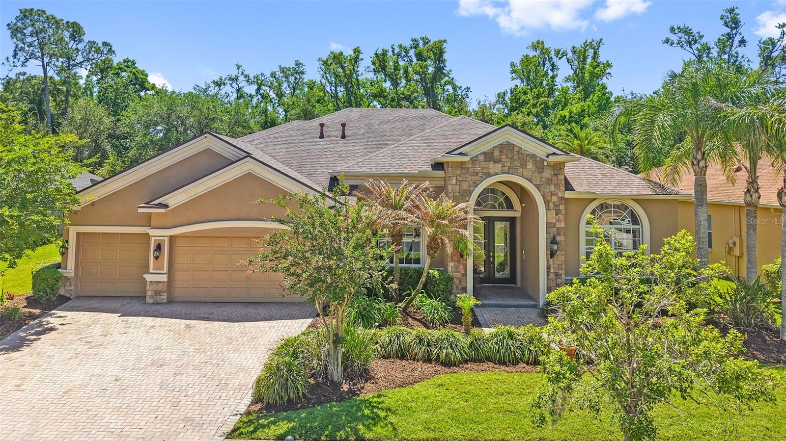 27608 Pine Point Drive — photo