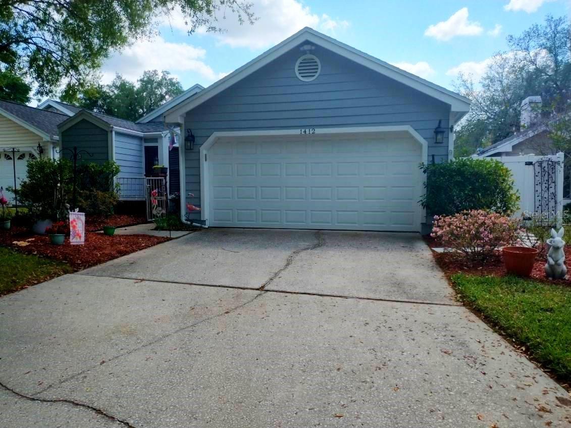 1412 Walden Oaks Place — photo