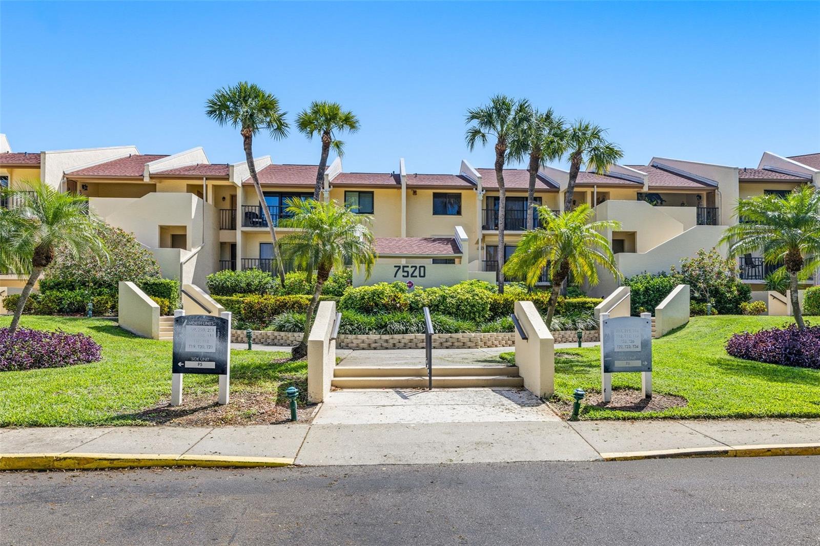 7520 Sunshine Skyway Lane S T22 — photo