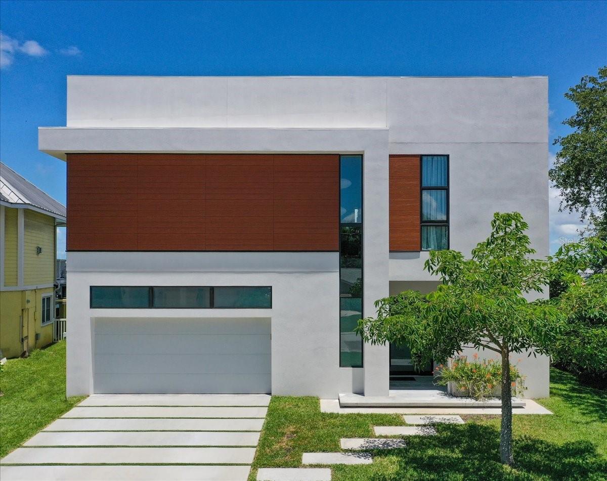 14077 N Bayshore Drive — photo