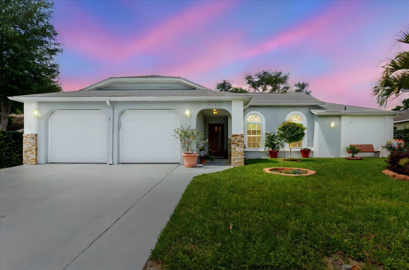 8112 Golden Bear Loop — photo