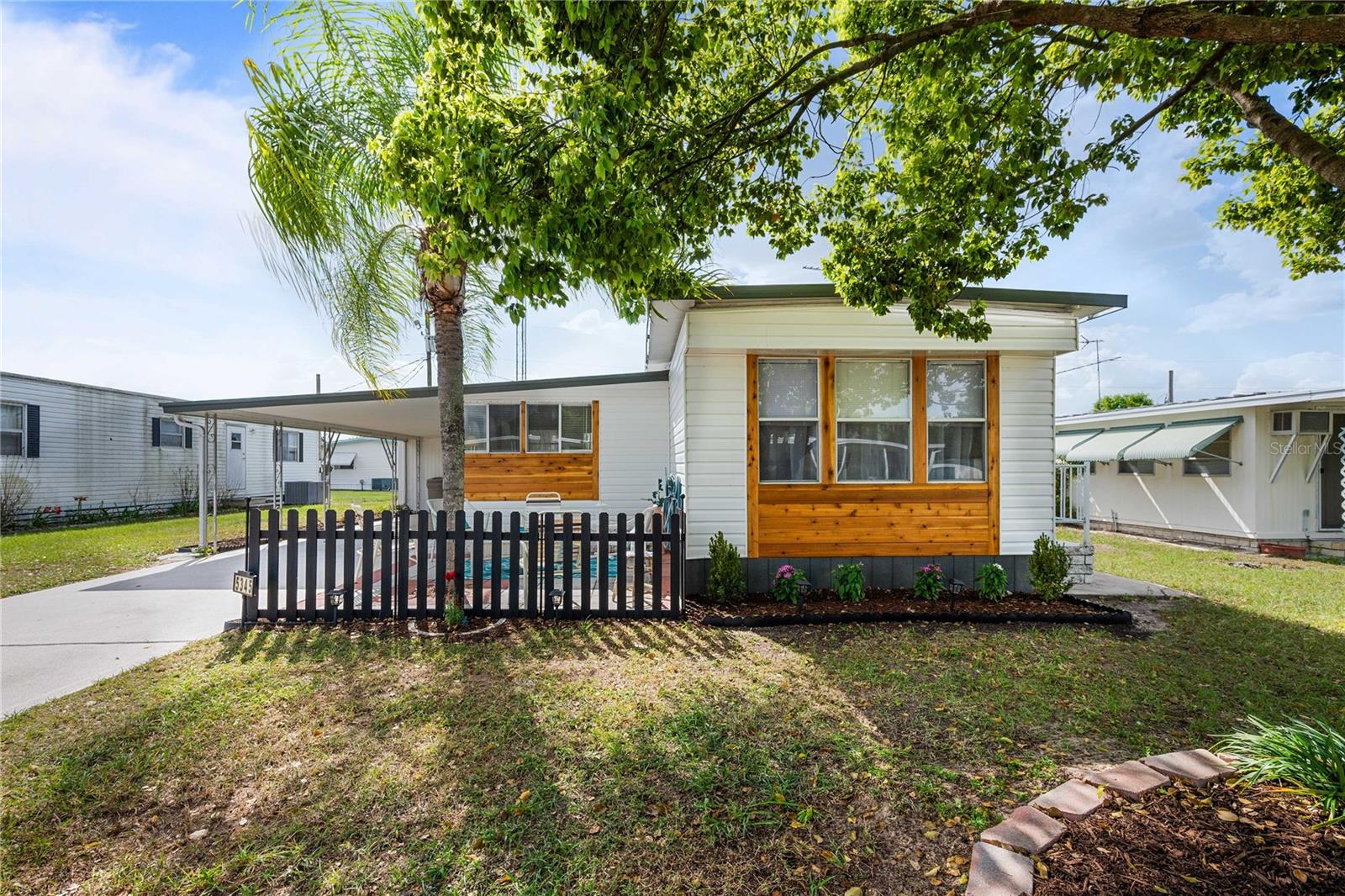 5345 Jo Street — photo
