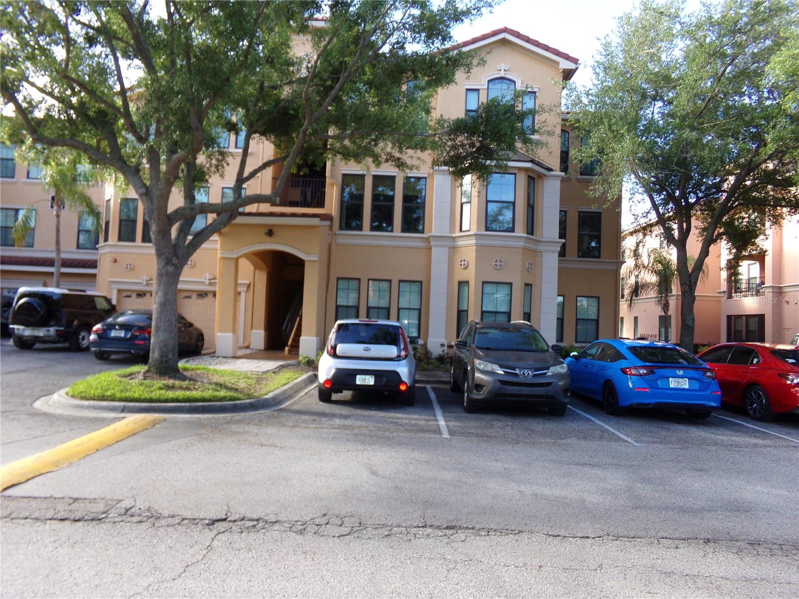 2723 Via Capri 821 — photo