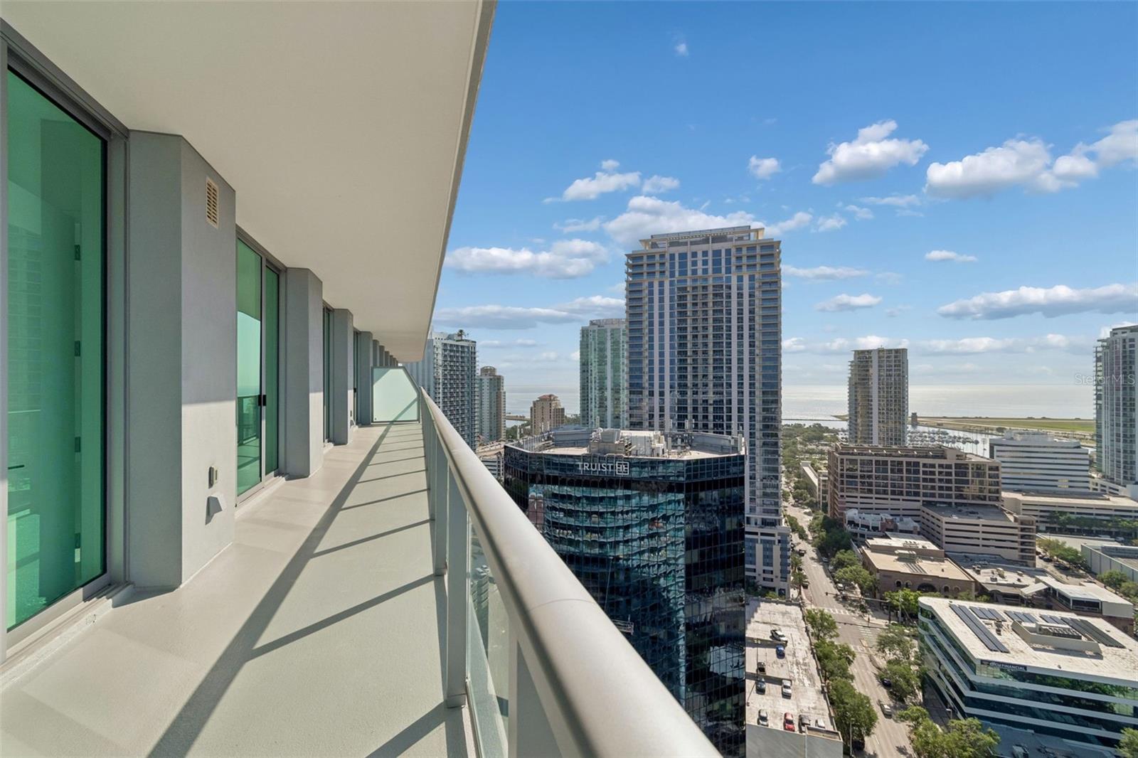 400 Central Avenue 2505 — photo