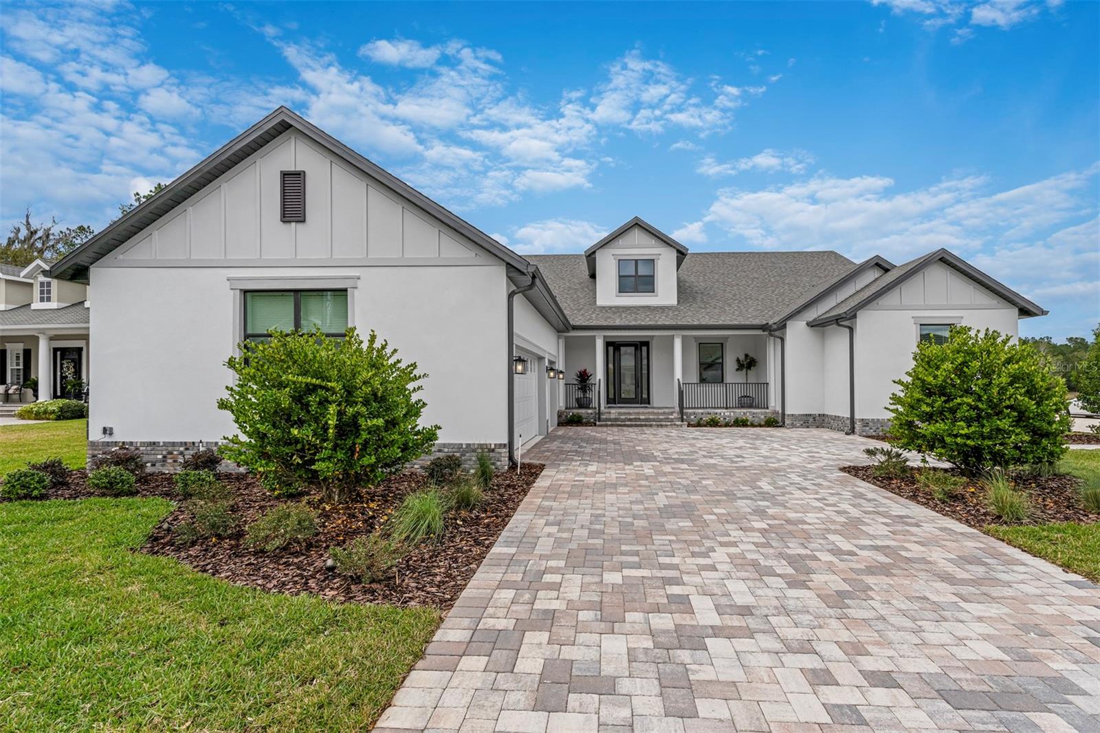 5619 Summit View Drive — photo
