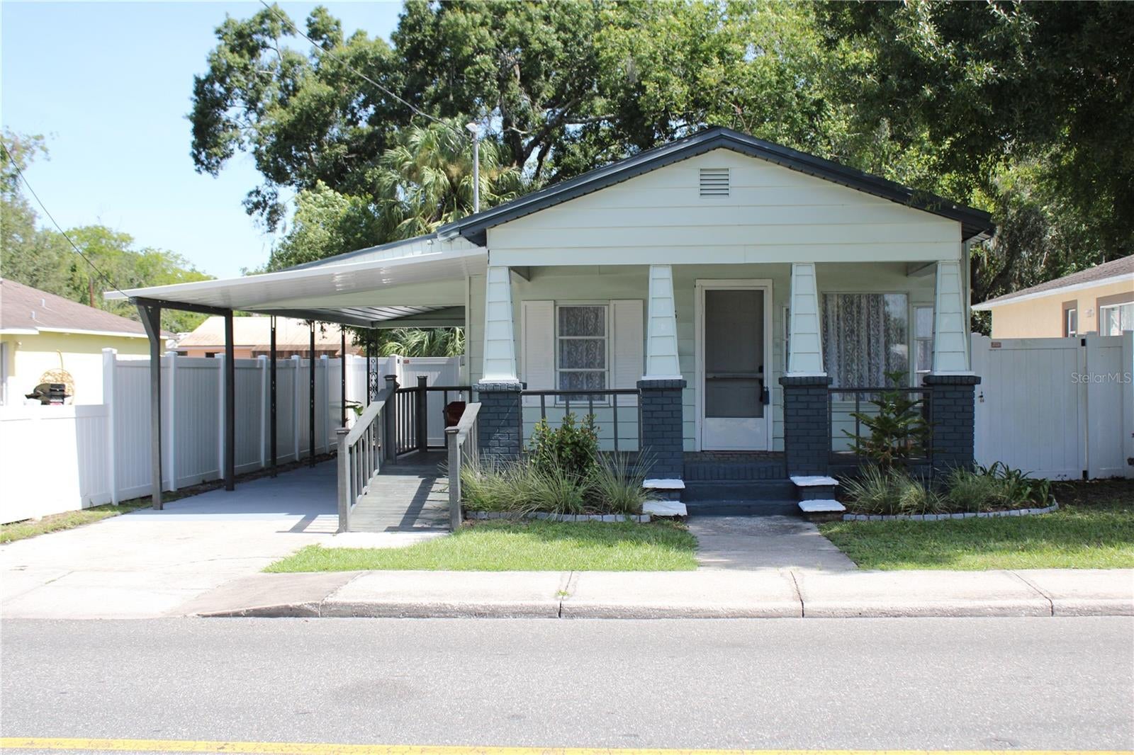 1106 E Dr Martin Luther King Jr Boulevard — photo