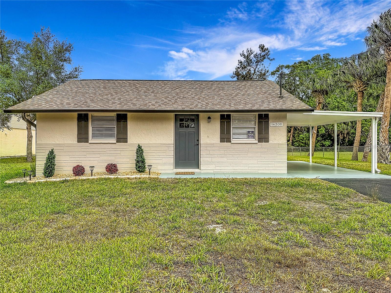 14306 Guava Street — photo