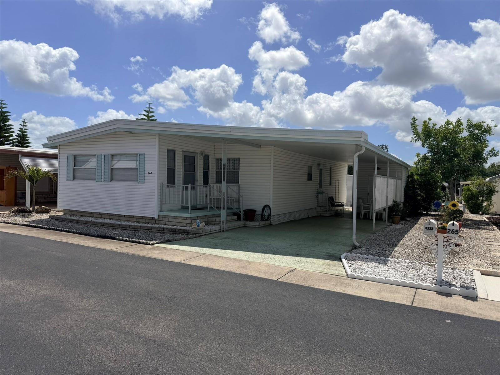 3301 Alt 19 267 — photo