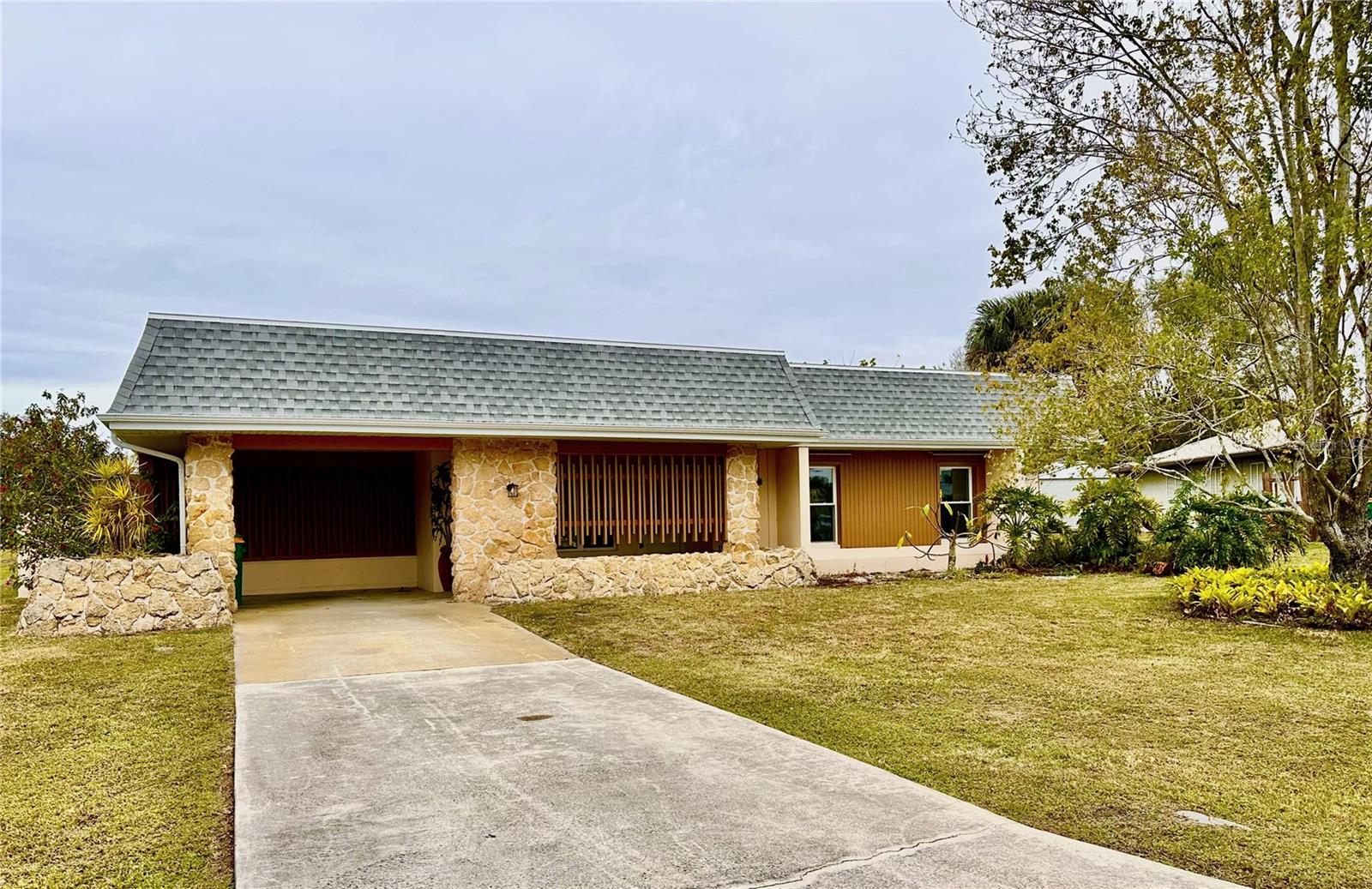 1385 Harmony Drive — photo