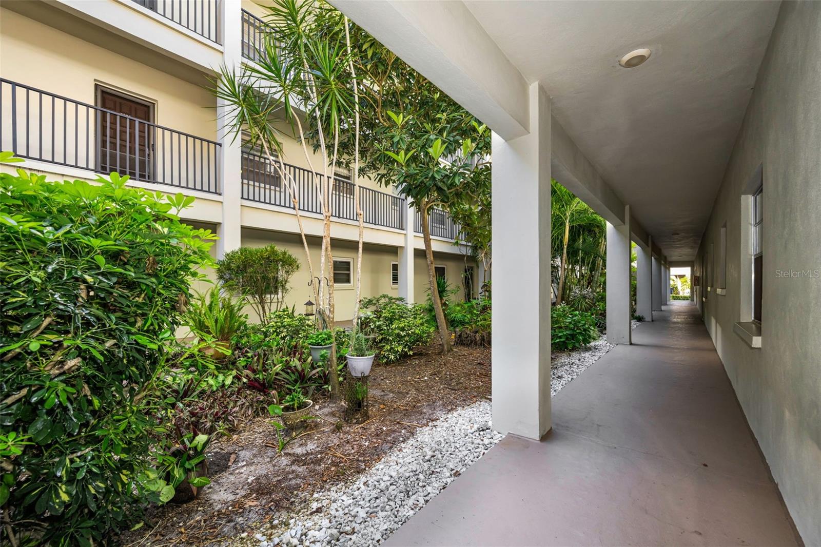 2700 Bayshore Boulevard 6107 — photo