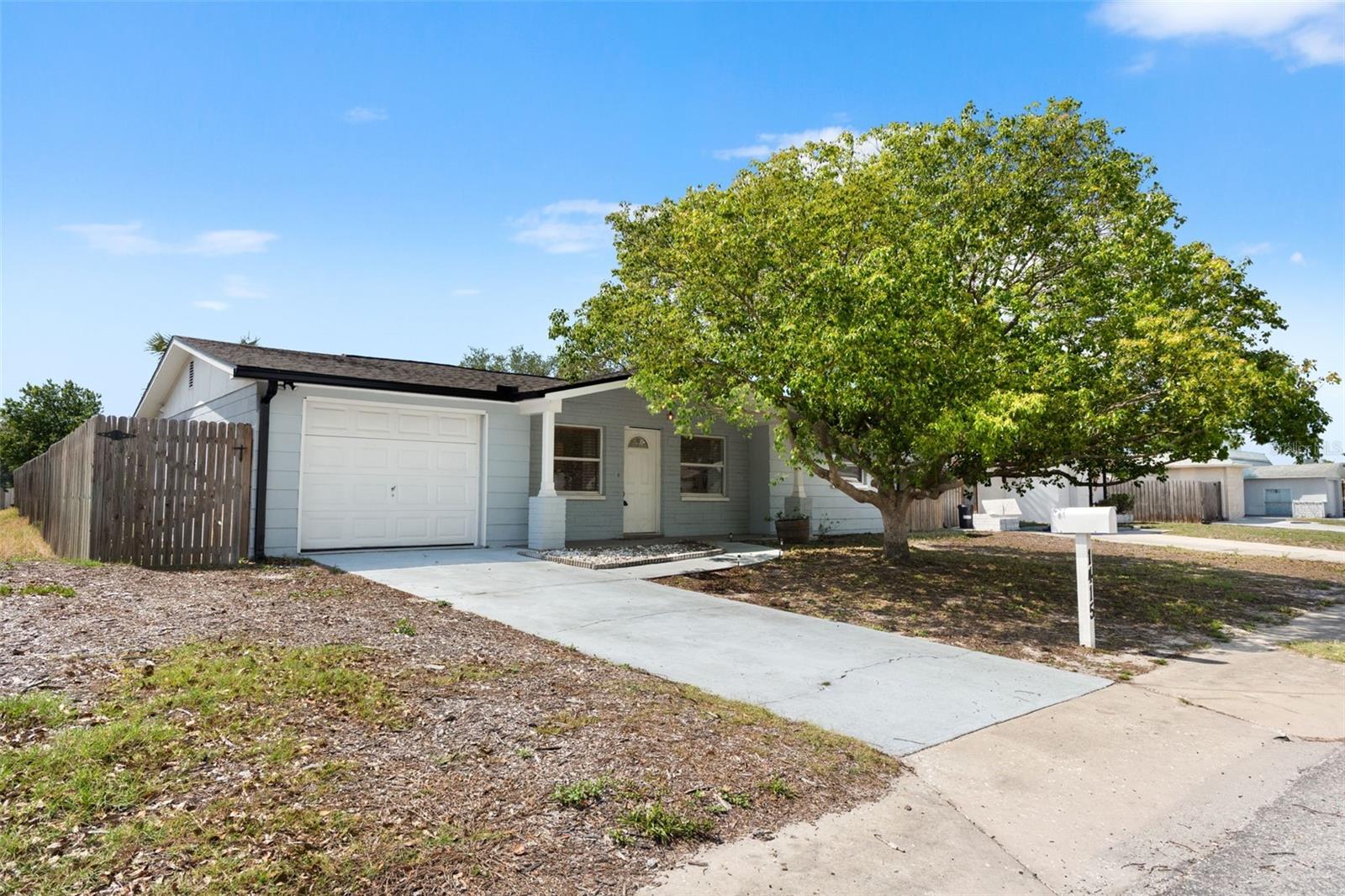 1415 Brixton Lane — photo
