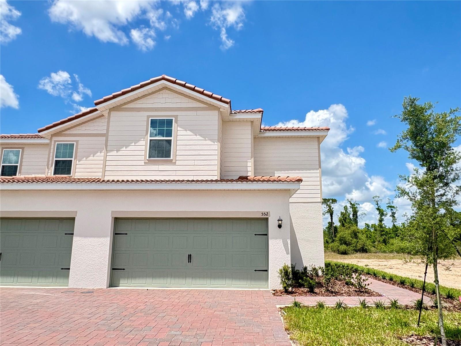 552 Bay Leaf Drive — photo