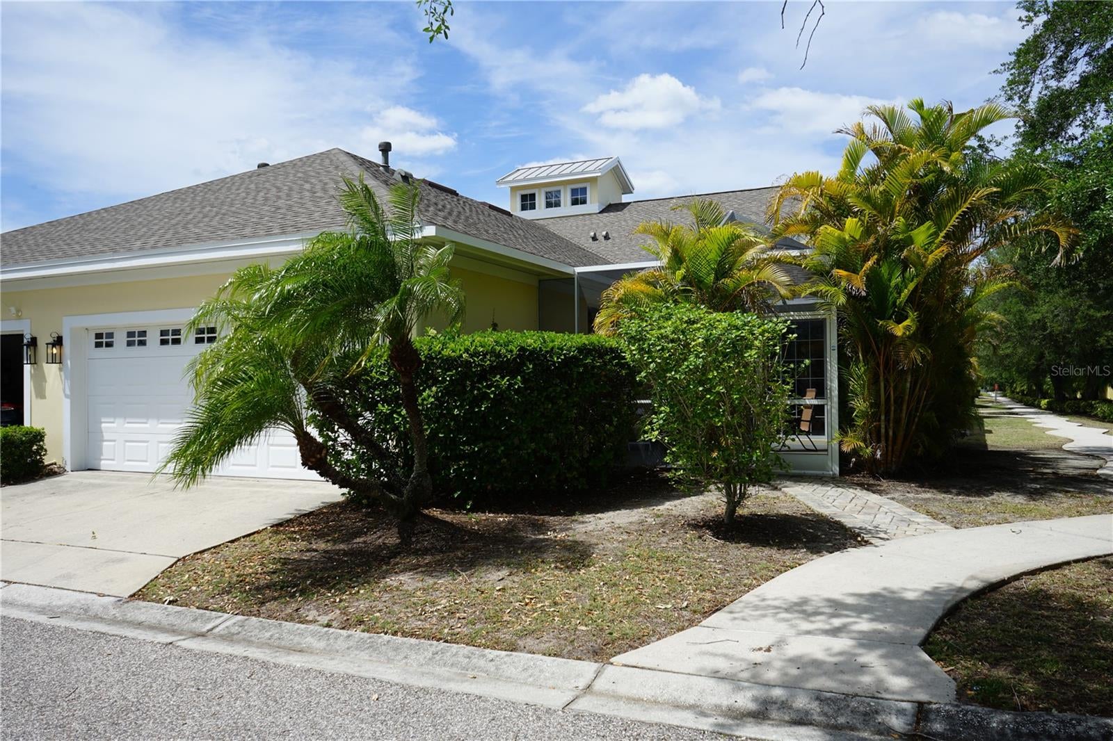 201 Sunset Crest Court — photo