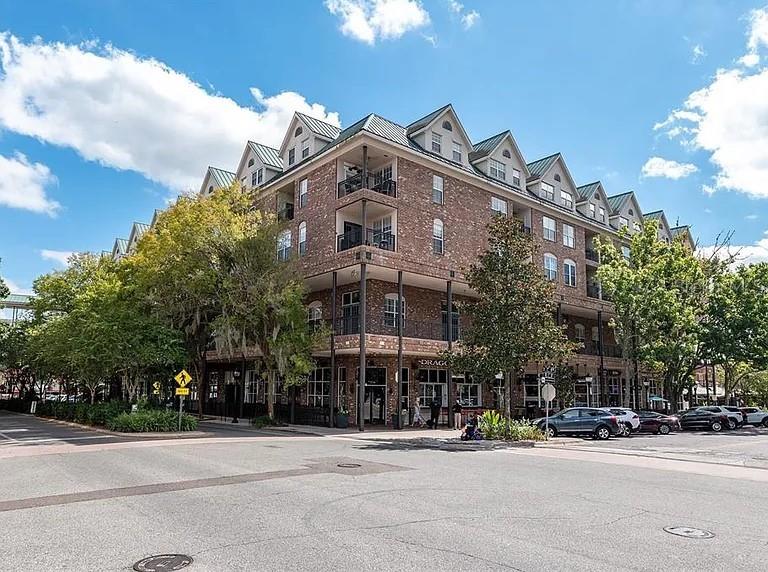 201 SE 2nd Avenue 412 — photo