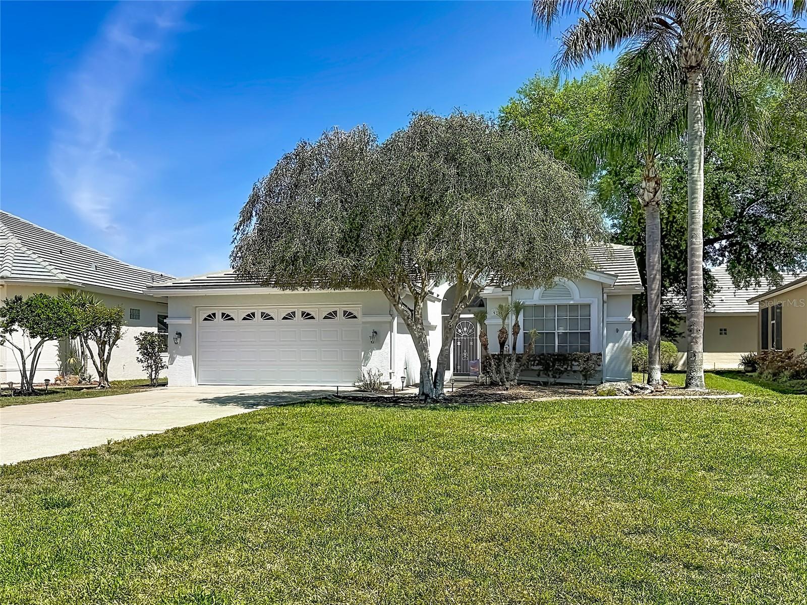 9289 Penelope Drive — photo