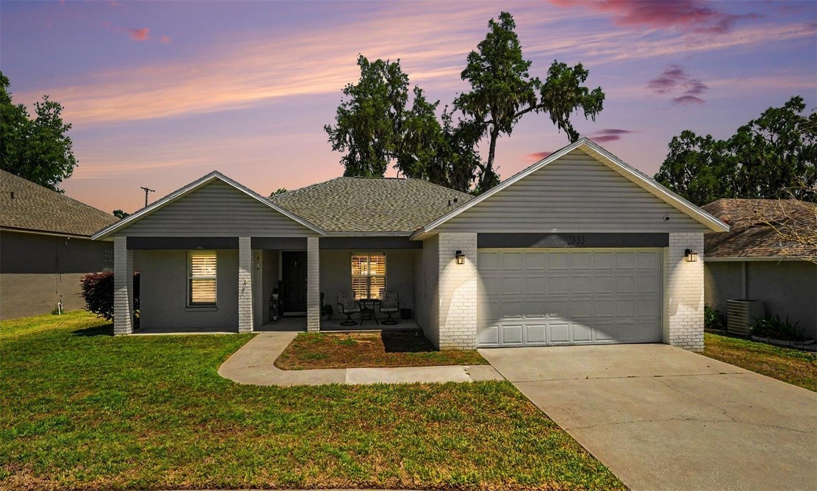 2333 Towering Oaks Circle — photo