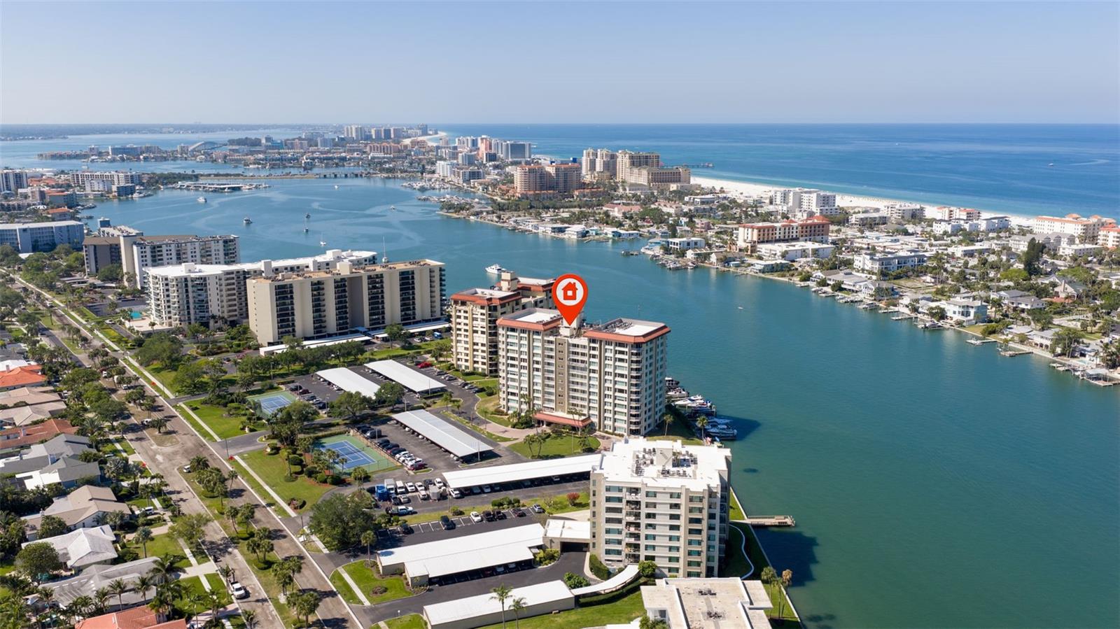 736 Island Way 504 — photo