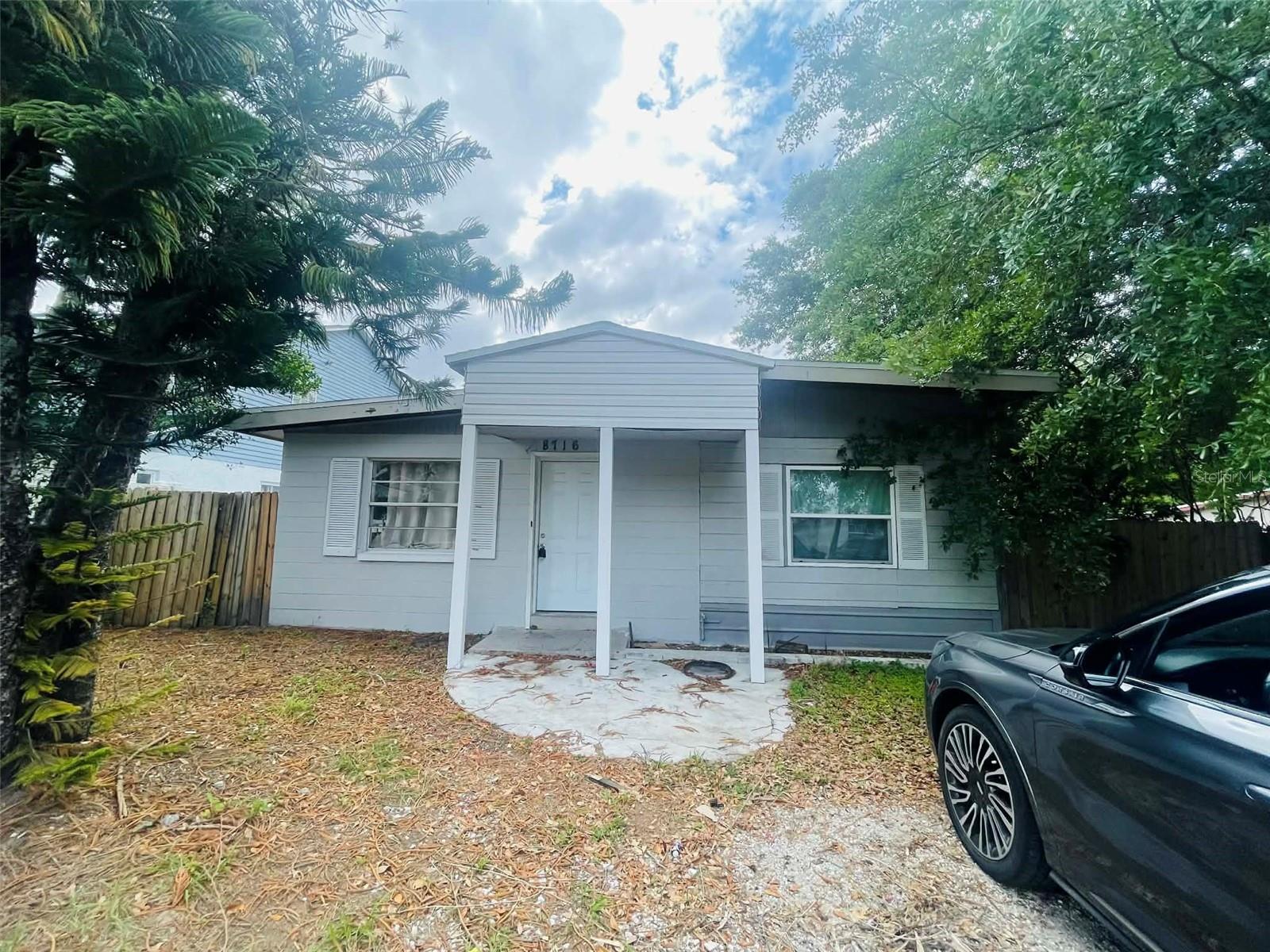 8716 N Tangerine Place — photo