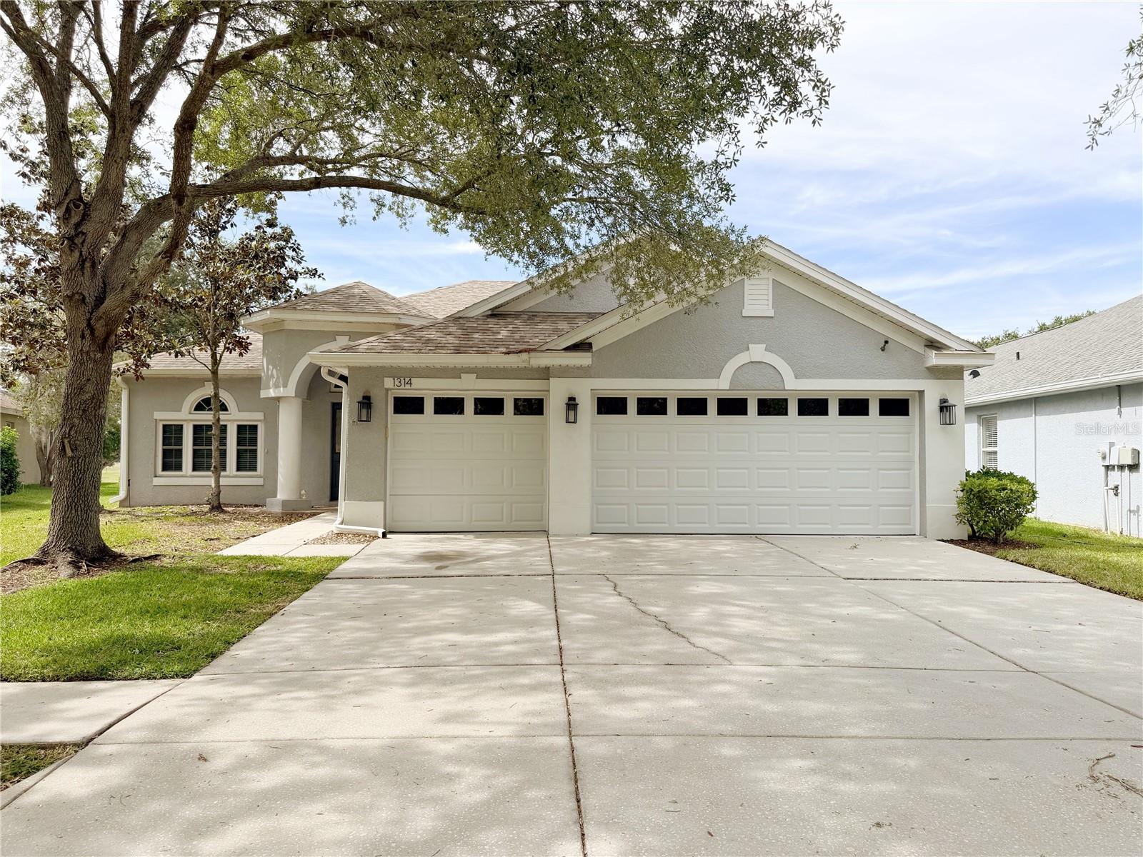 1314 Emerald Hill Way — photo