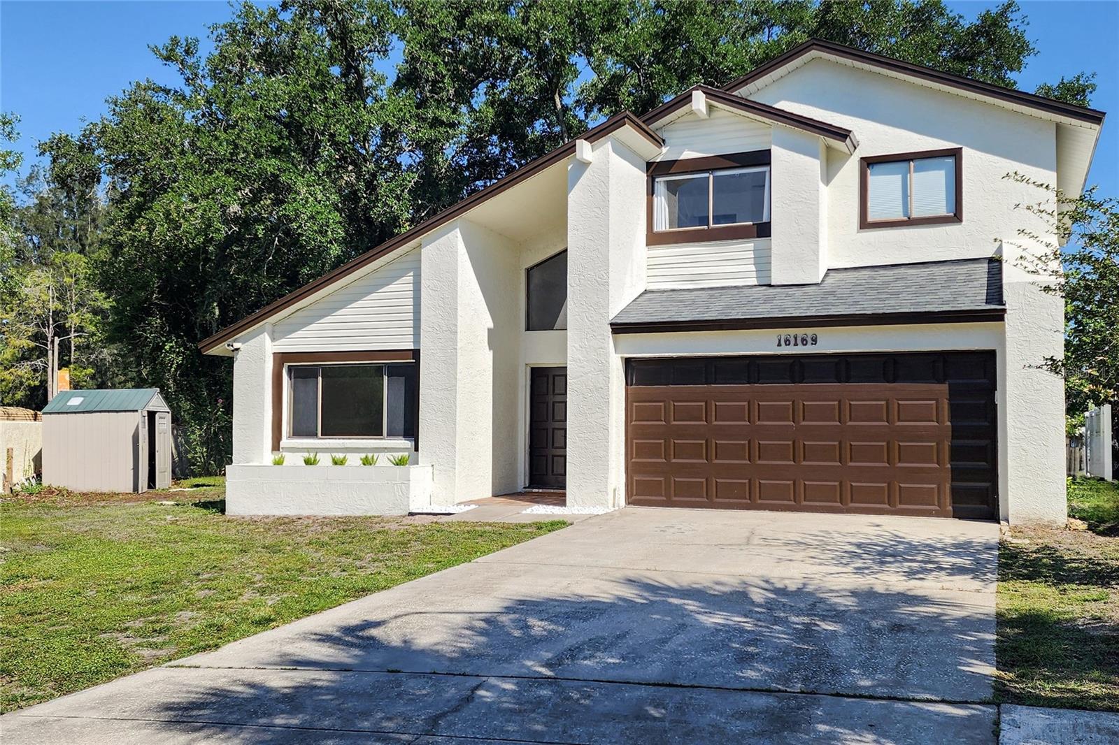 16169 Gardendale Drive — photo