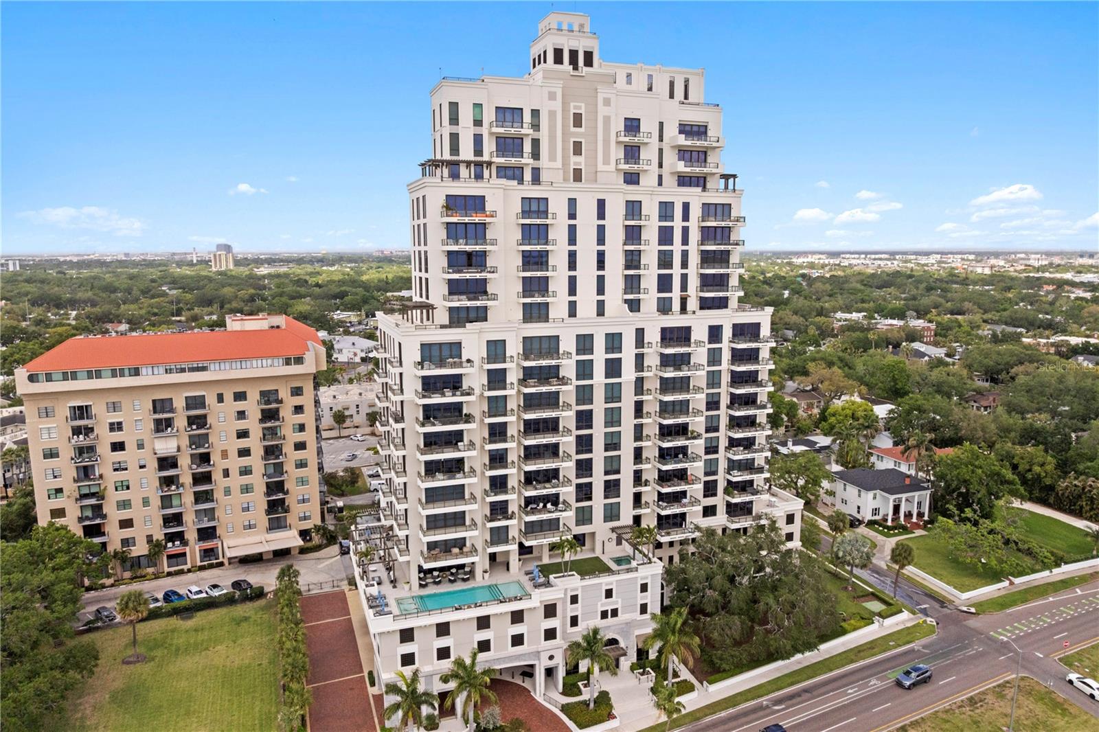 2103 Bayshore Boulevard 504 — photo