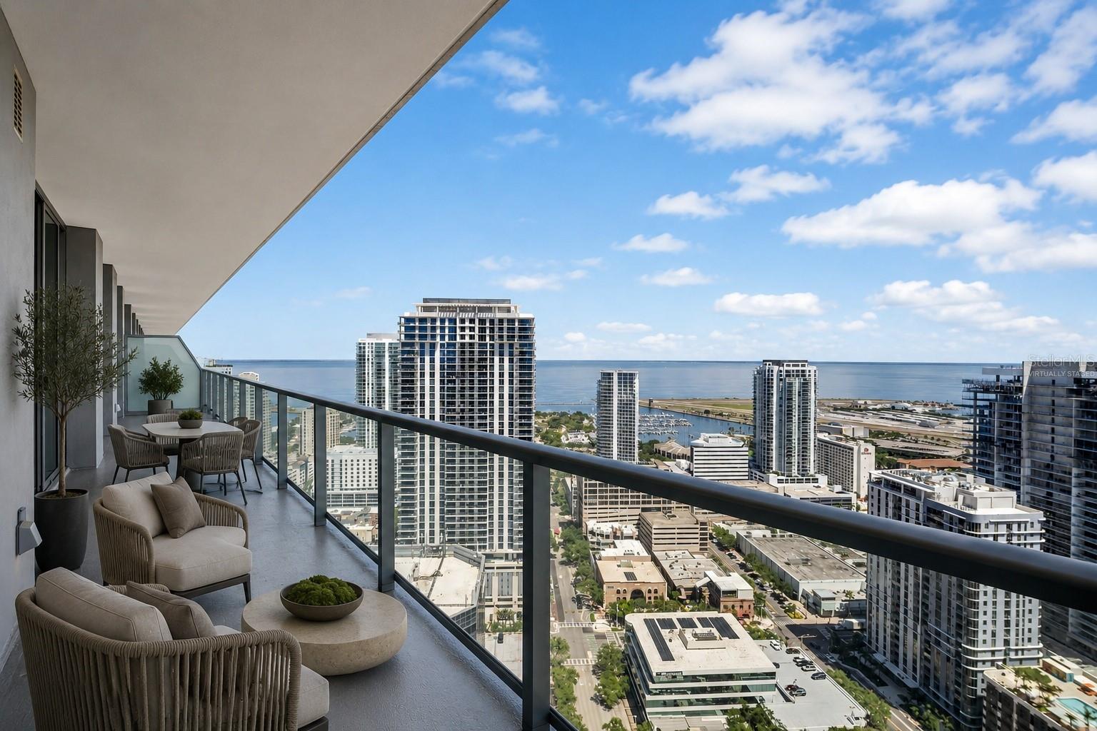 400 Central Avenue 3603 — photo