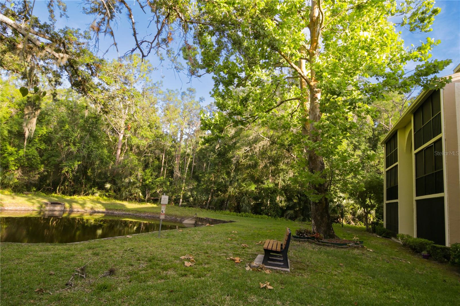 3232 Lake Pine Way E G1 — photo